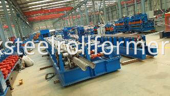 W Beam 310 Highway Guardrail Panel Mesin Roll Forming